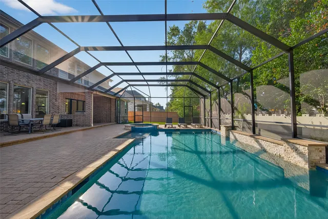 $795,000 | 10458 Lake Palmetto Drive, Conroe, TX 77385