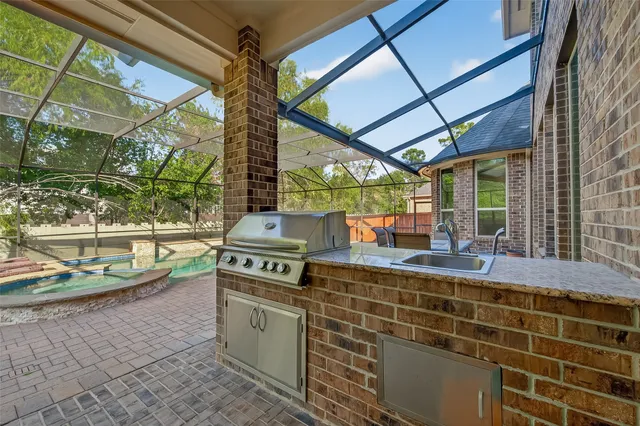 $795,000 | 10458 Lake Palmetto Drive, Conroe, TX 77385