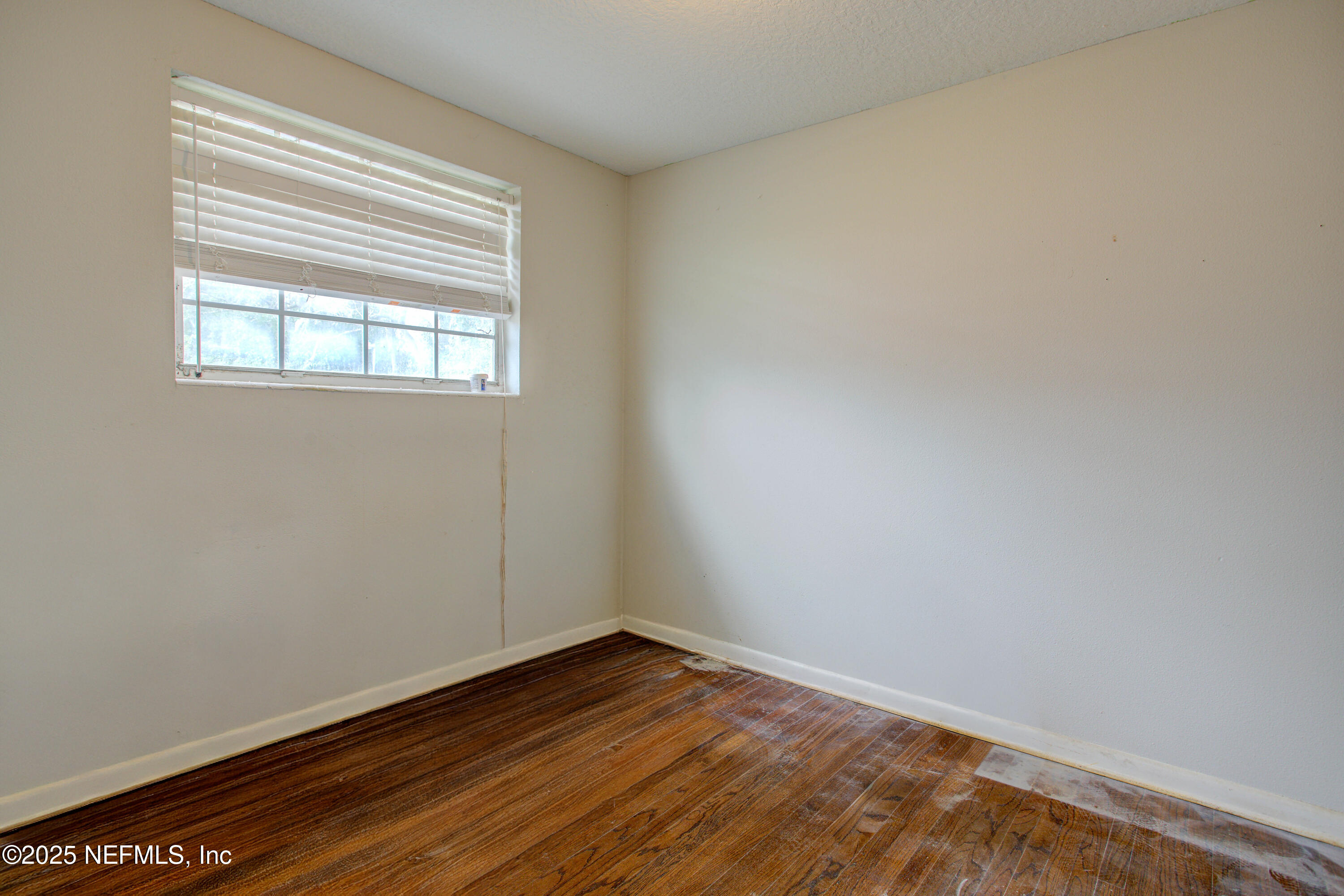 12146 Pulaski Road Jacksonville, FL 32218 - Photo 22 of 39 20251201-12146_Pulaski_Rd-25