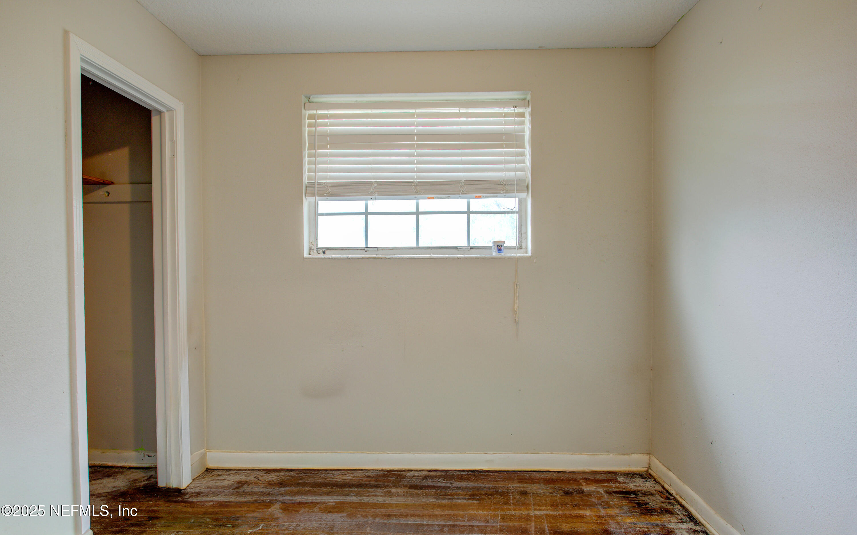 12146 Pulaski Road Jacksonville, FL 32218 - Photo 23 of 39 20251201-12146_Pulaski_Rd-26