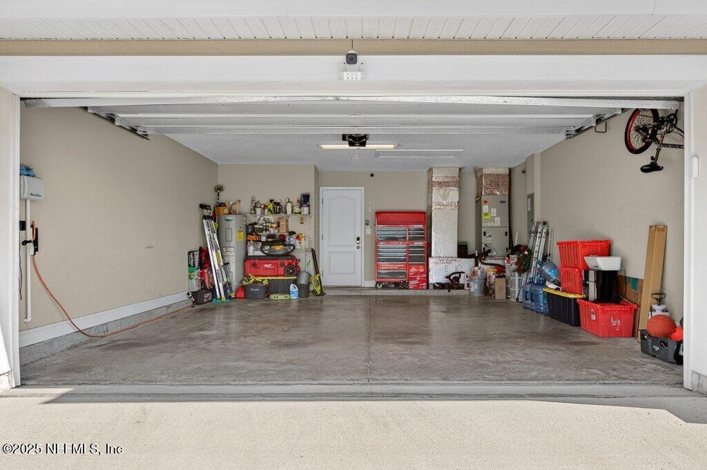 2019 Patriot Ridge Road Jacksonville, FL 32221 - Photo 39 of 46 Garage