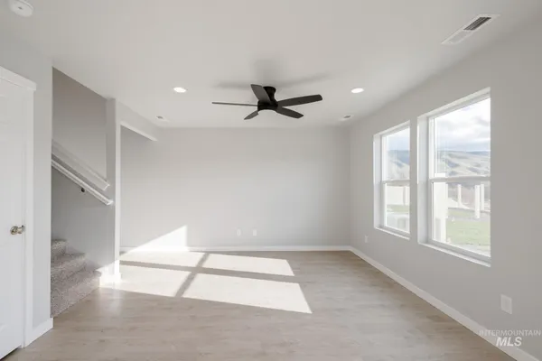 $349,990 | 227 Moose Street, Horseshoe Bend, ID 83629
