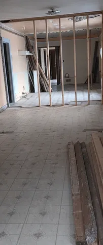 $115,000 | 305 153rd Street, Calumet City, IL 60409