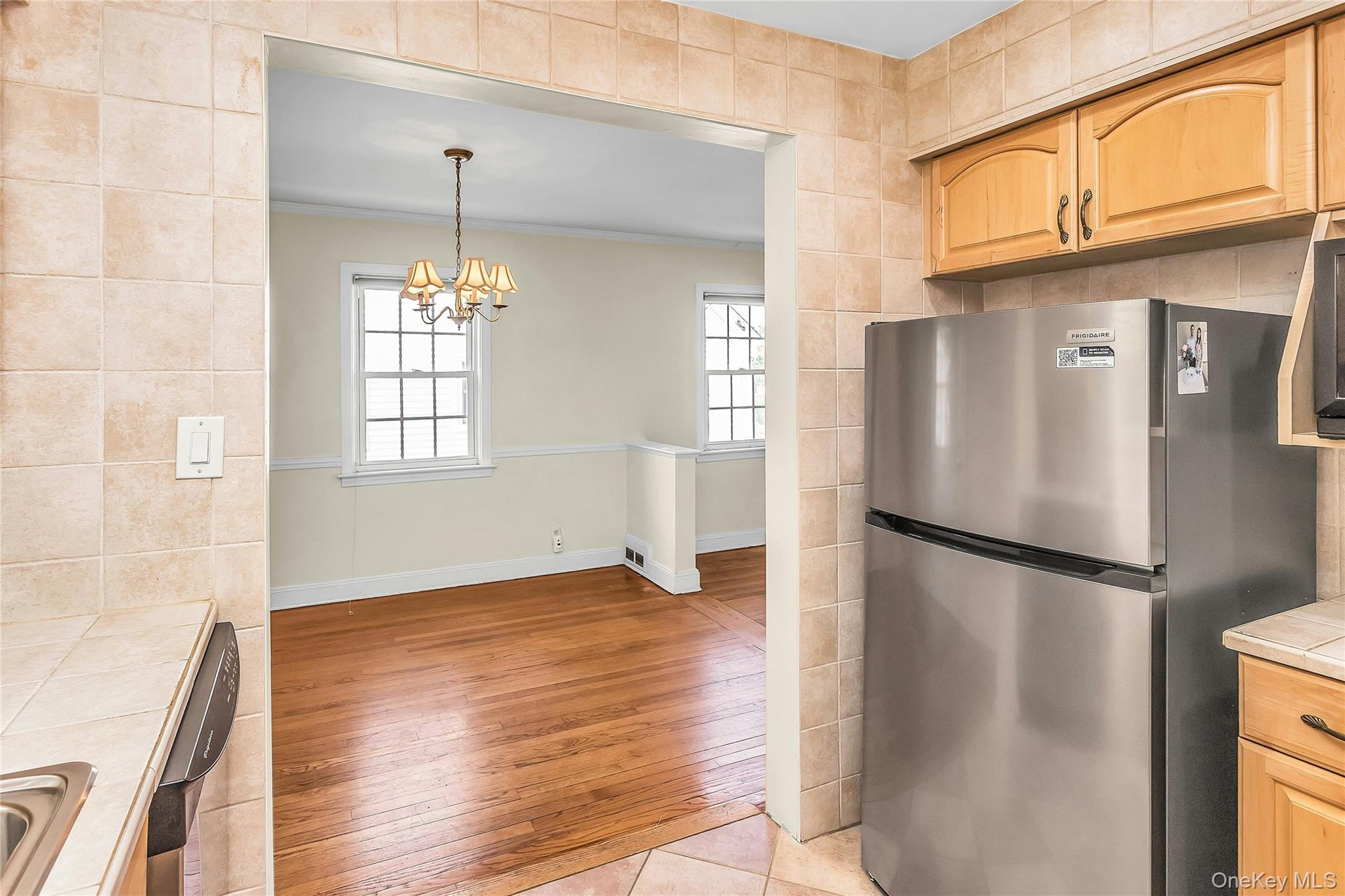 26 Ridge Drive Manhasset, NY 11030 - Photo 13 of 35 Gallery Image 13