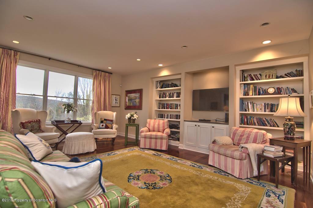 97 Waterford Road Dalton, PA 18414 - Photo 8 of 73 Gallery Image 8