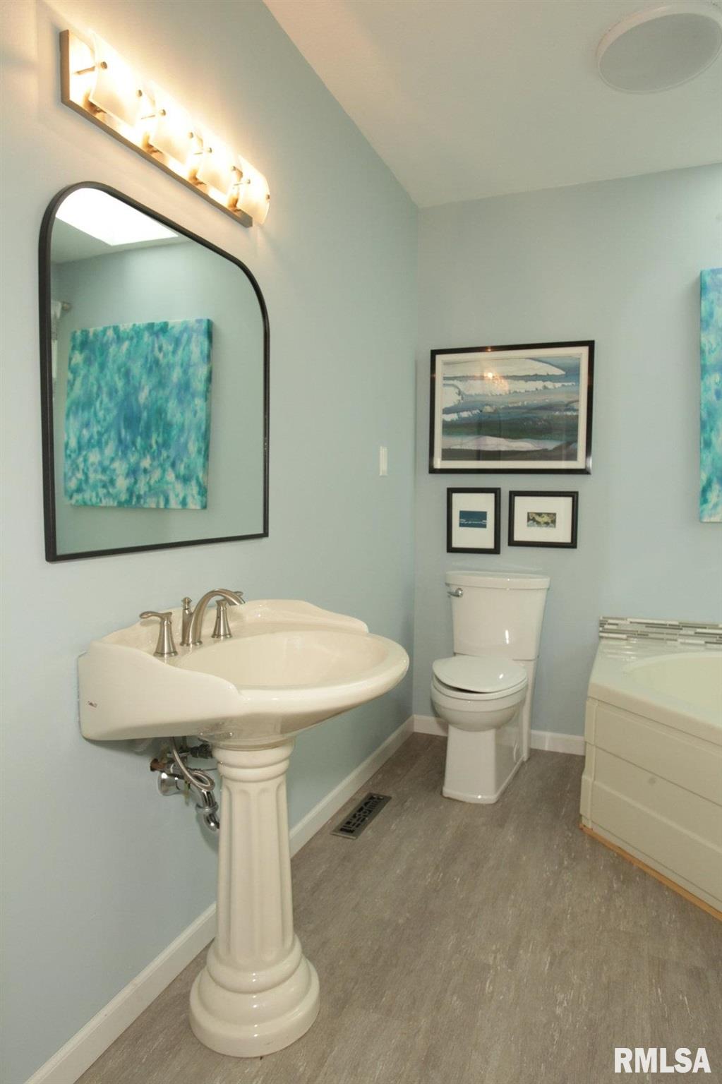 13649 Oscar Road Marion, IL 62959 - Photo 21 of 42 Gallery Image 21