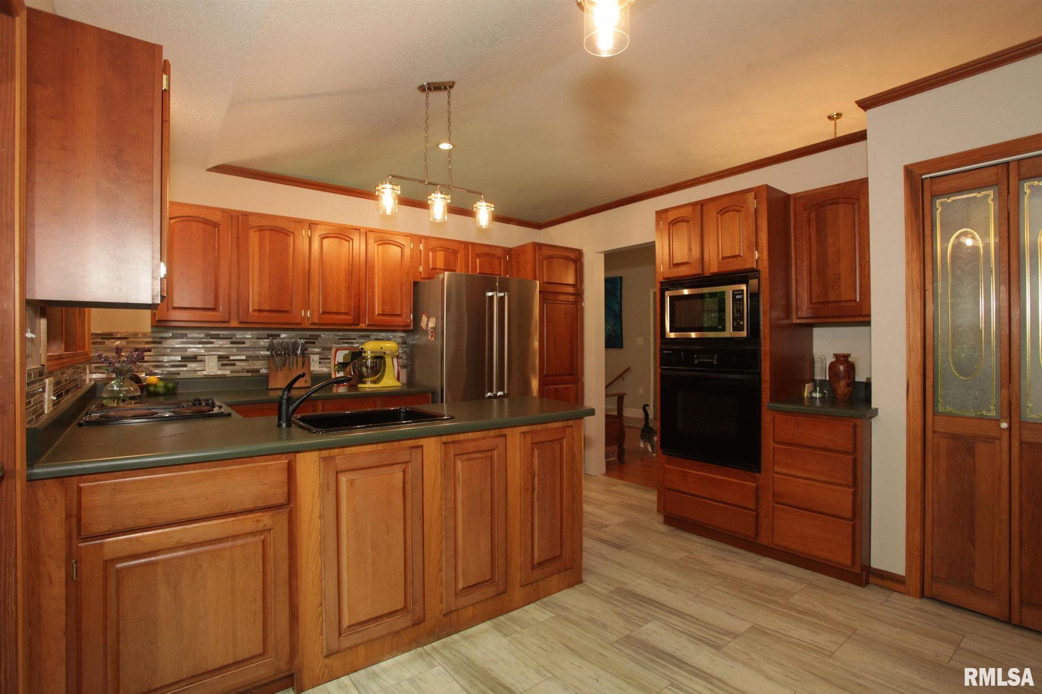 13649 Oscar Road Marion, IL 62959 - Photo 10 of 42 Gallery Image 10