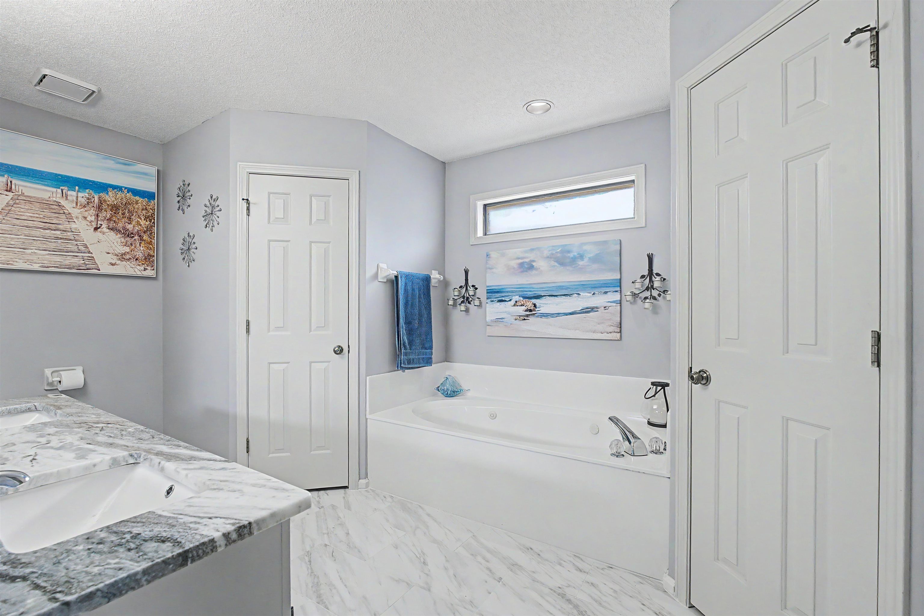 5127 Overview Ridge Memphis, TN 38141 - Photo 20 of 36 Bathroom