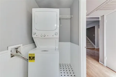 $135,000 | 1809 East Grauwyler Road, Unit 130, Irving, TX 75061