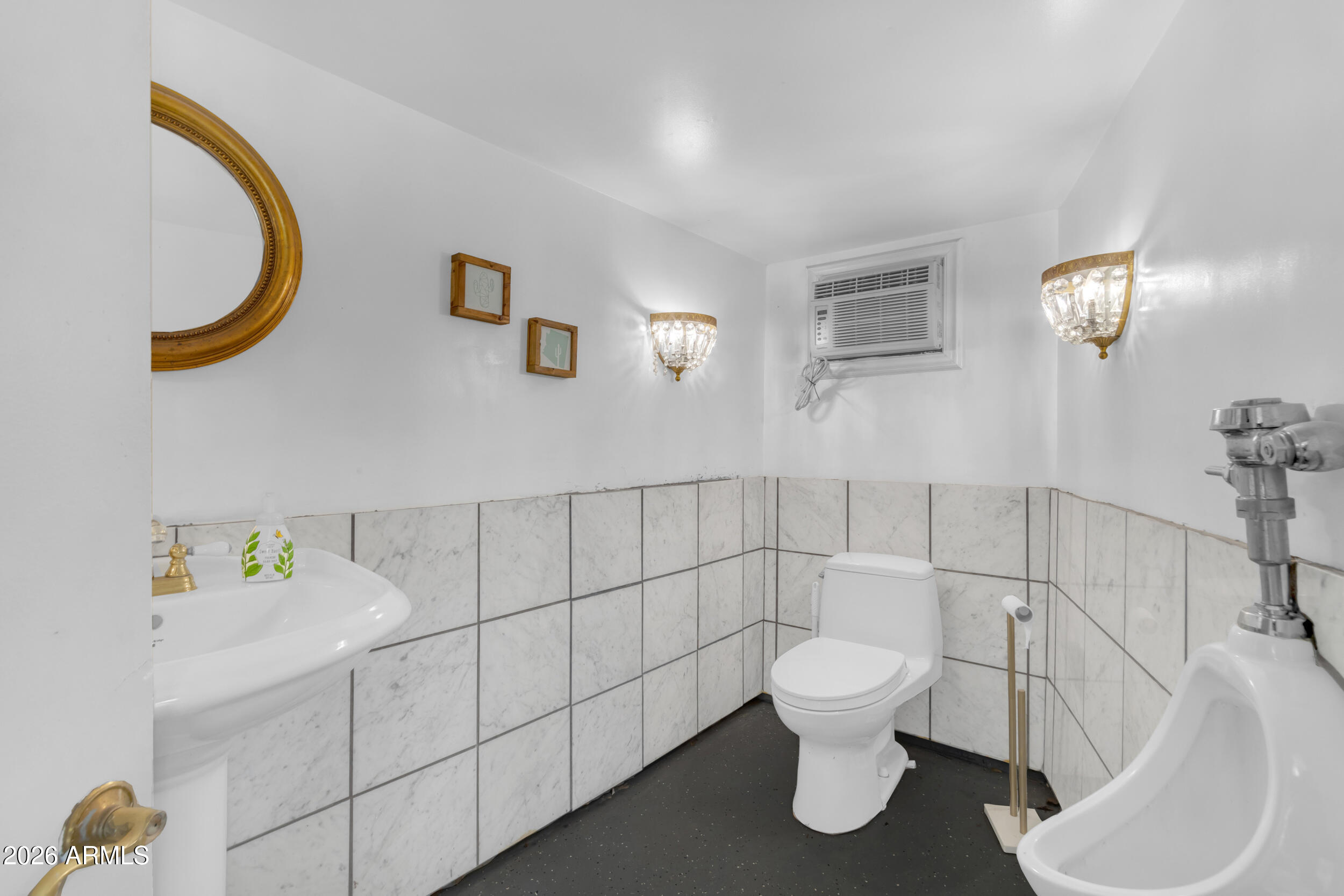 4611 East Desperado Road Gilbert, AZ 85297 - Photo 13 of 77 Pool Bathroom