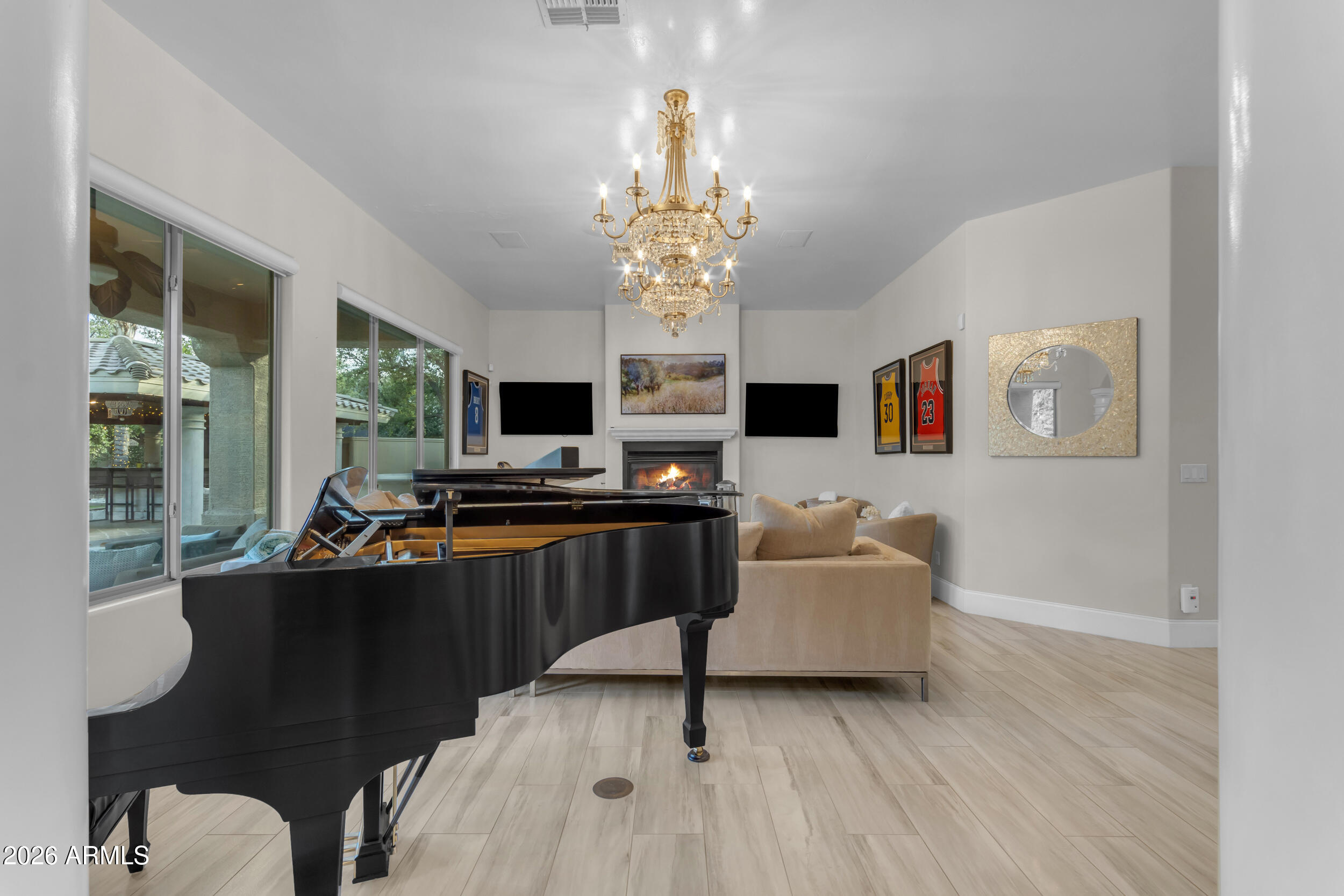 4611 East Desperado Road Gilbert, AZ 85297 - Photo 22 of 77 Formal Living