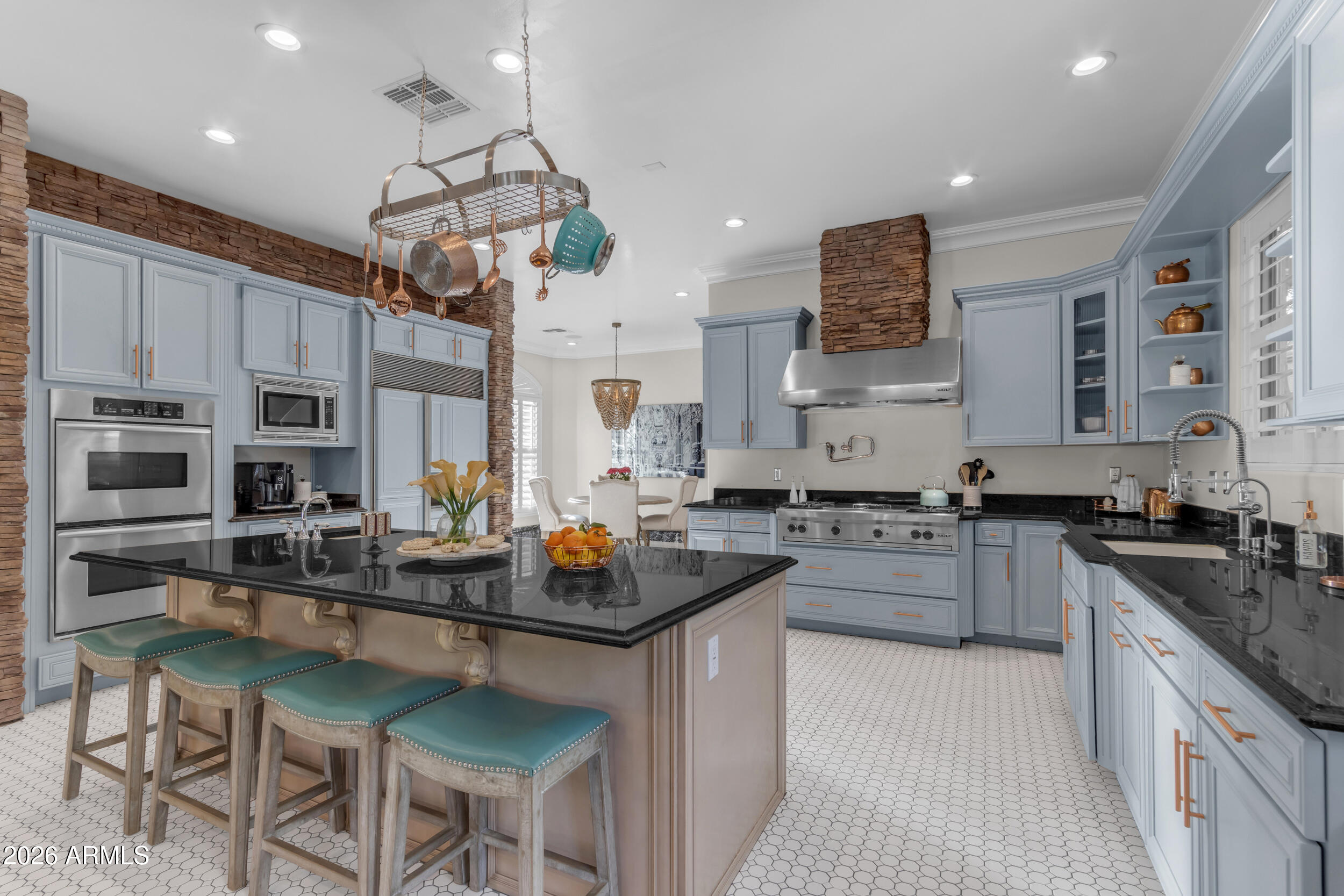 4611 East Desperado Road Gilbert, AZ 85297 - Photo 32 of 77 Kitchen