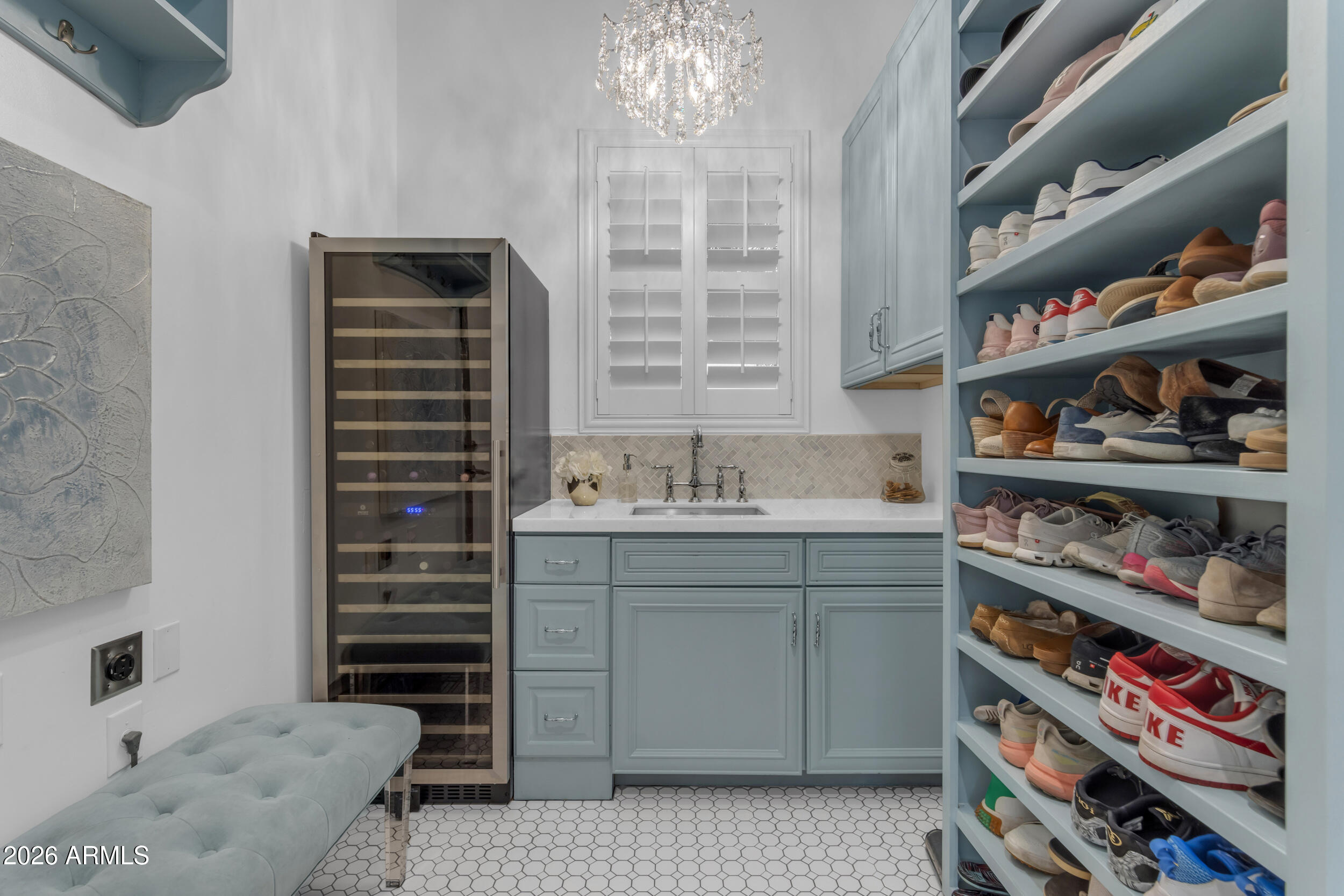 4611 East Desperado Road Gilbert, AZ 85297 - Photo 74 of 77 Mudroom