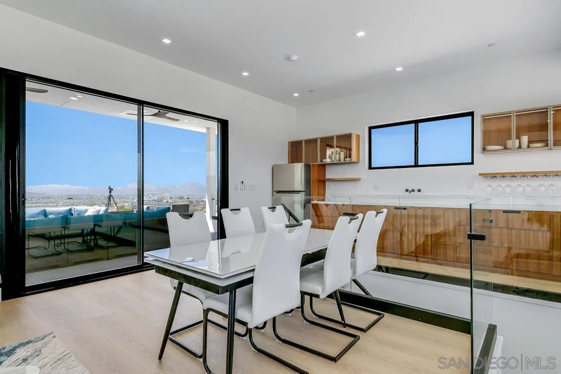 41955 Altanos Road Temecula, CA 92592 - Photo 32 of 75 Gallery Image 32