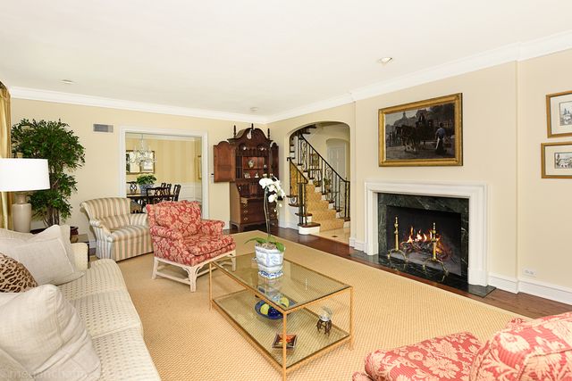 $2,025,000 | 387 Sheridan Road, Winnetka, IL 60093