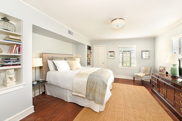 $2,025,000 | 387 Sheridan Road, Winnetka, IL 60093