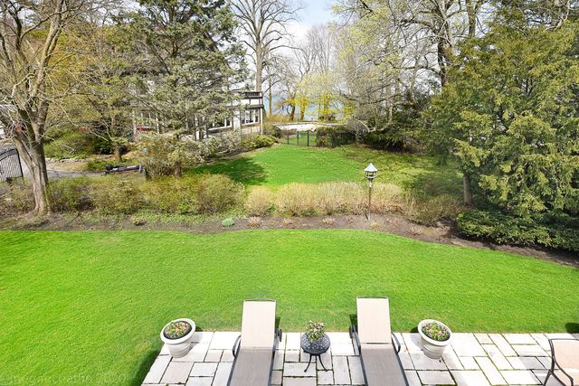 $2,025,000 | 387 Sheridan Road, Winnetka, IL 60093