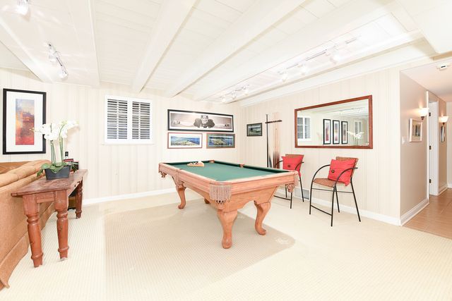 $2,025,000 | 387 Sheridan Road, Winnetka, IL 60093