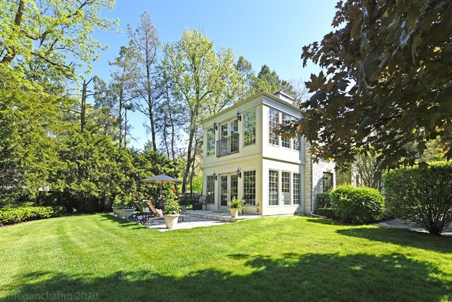 $2,025,000 | 387 Sheridan Road, Winnetka, IL 60093