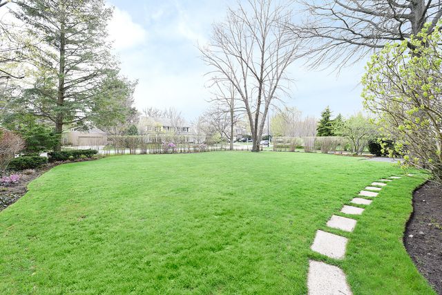 $2,025,000 | 387 Sheridan Road, Winnetka, IL 60093