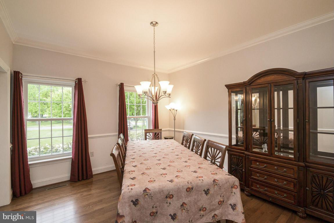 7824 Rocky Springs Road Frederick, MD 21702 - Photo 3 of 30 Dining Room
