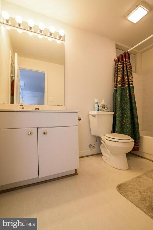7824 Rocky Springs Road Frederick, MD 21702 - Photo 24 of 30 Bath