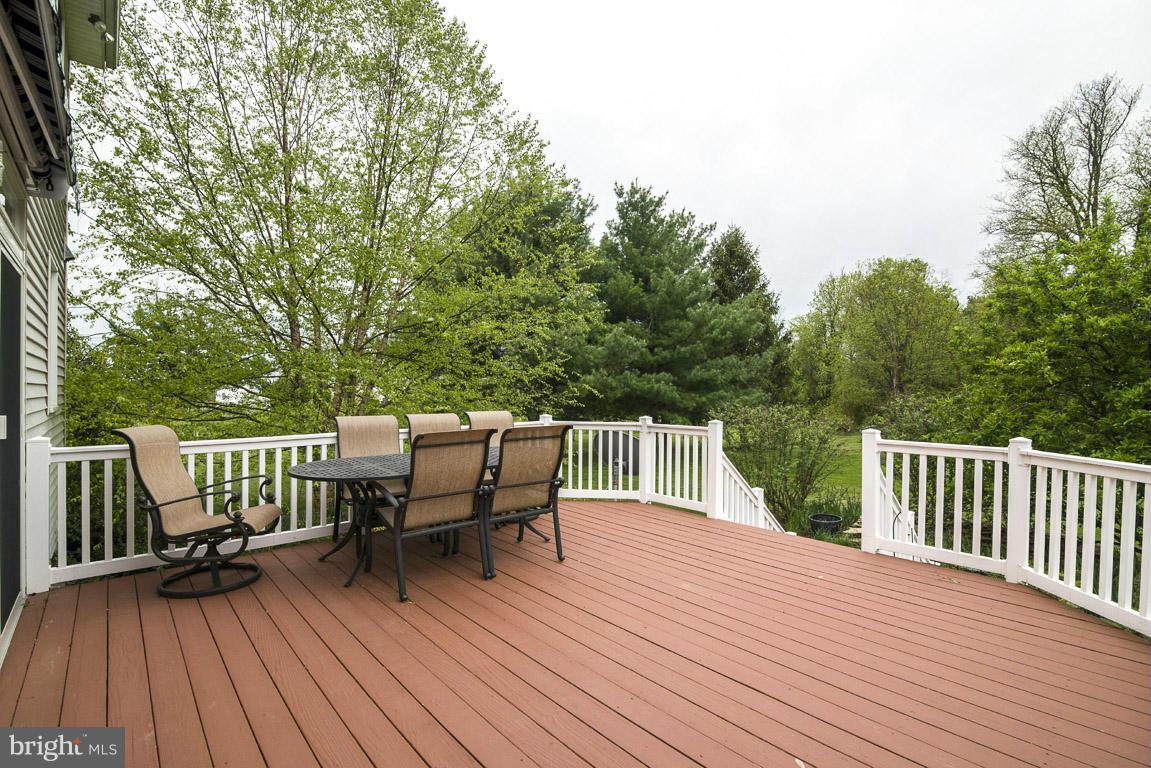 7824 Rocky Springs Road Frederick, MD 21702 - Photo 27 of 30 Exterior deck