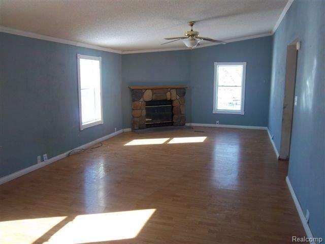 16159 Donald Road Capac, MI 48014 - Photo 2 of 10 Family Room