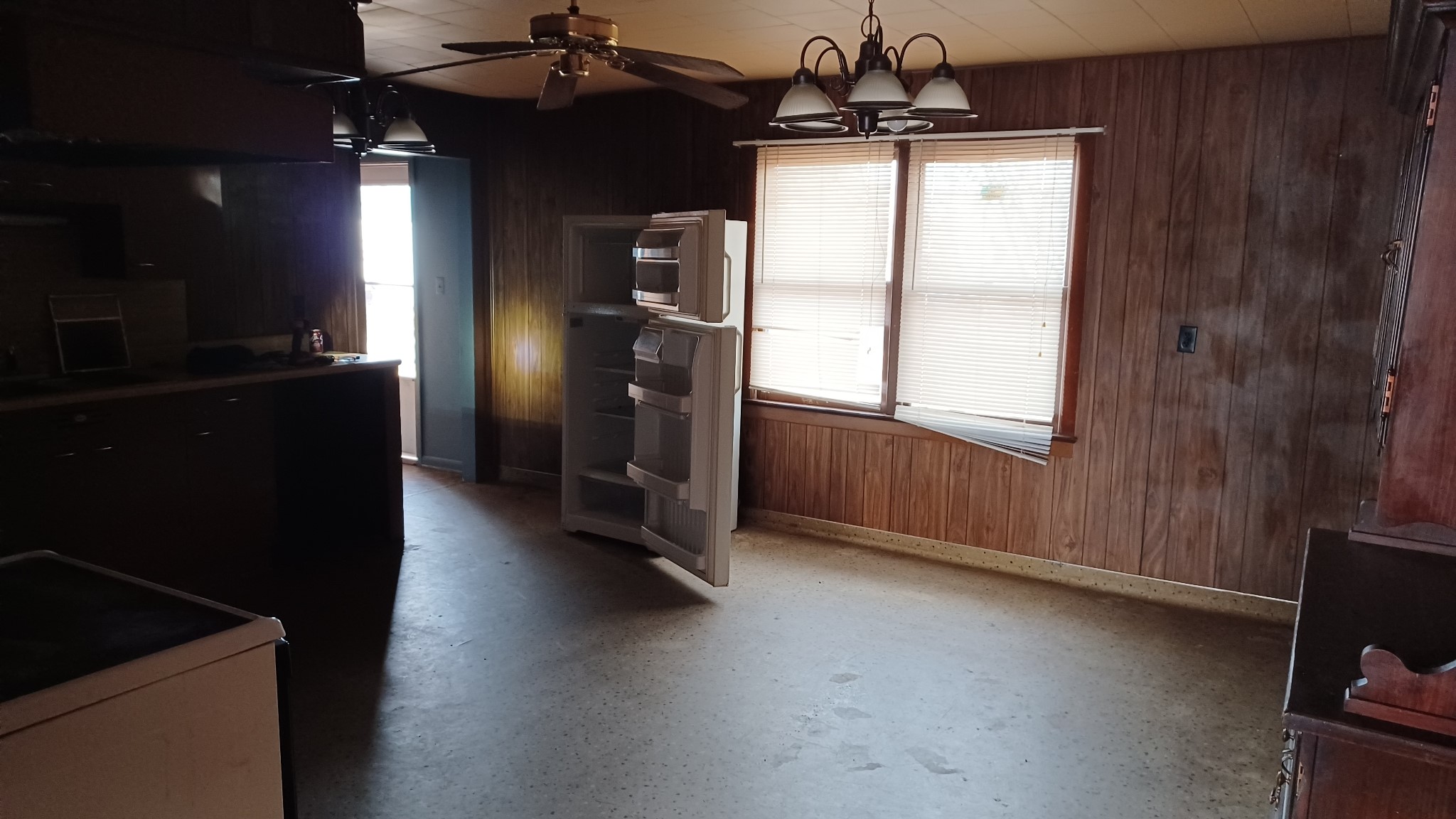 806 Jackson Street Borger, TX 79007 - Photo 6 of 8