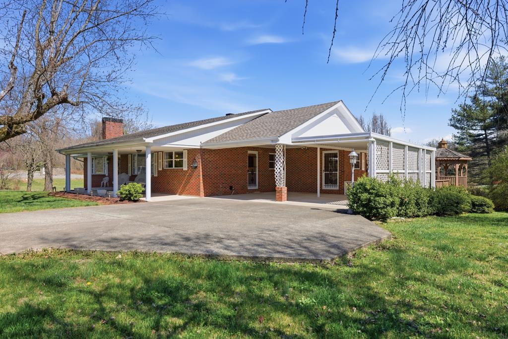 110 Marble Road Marble, NC 28905 - Photo 2 of 34