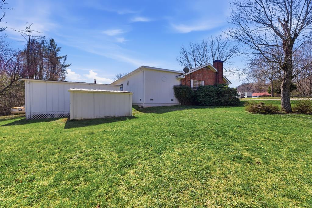 110 Marble Road Marble, NC 28905 - Photo 32 of 34