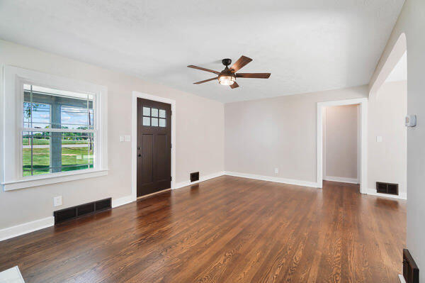 3085 Springfield Jamestown Road Springfield, OH 45506 - Photo 7 of 32