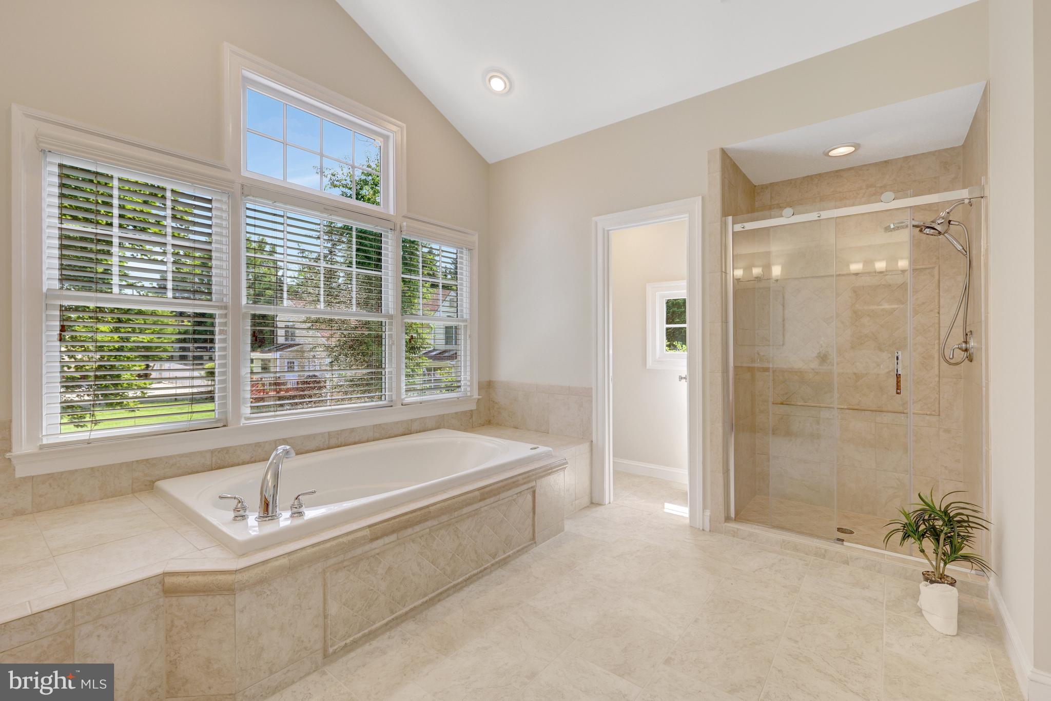 1519 Pathfinder Lane McLean, VA 22101 - Photo 33 of 54 a bath tub sitting in a bathroom next to a window