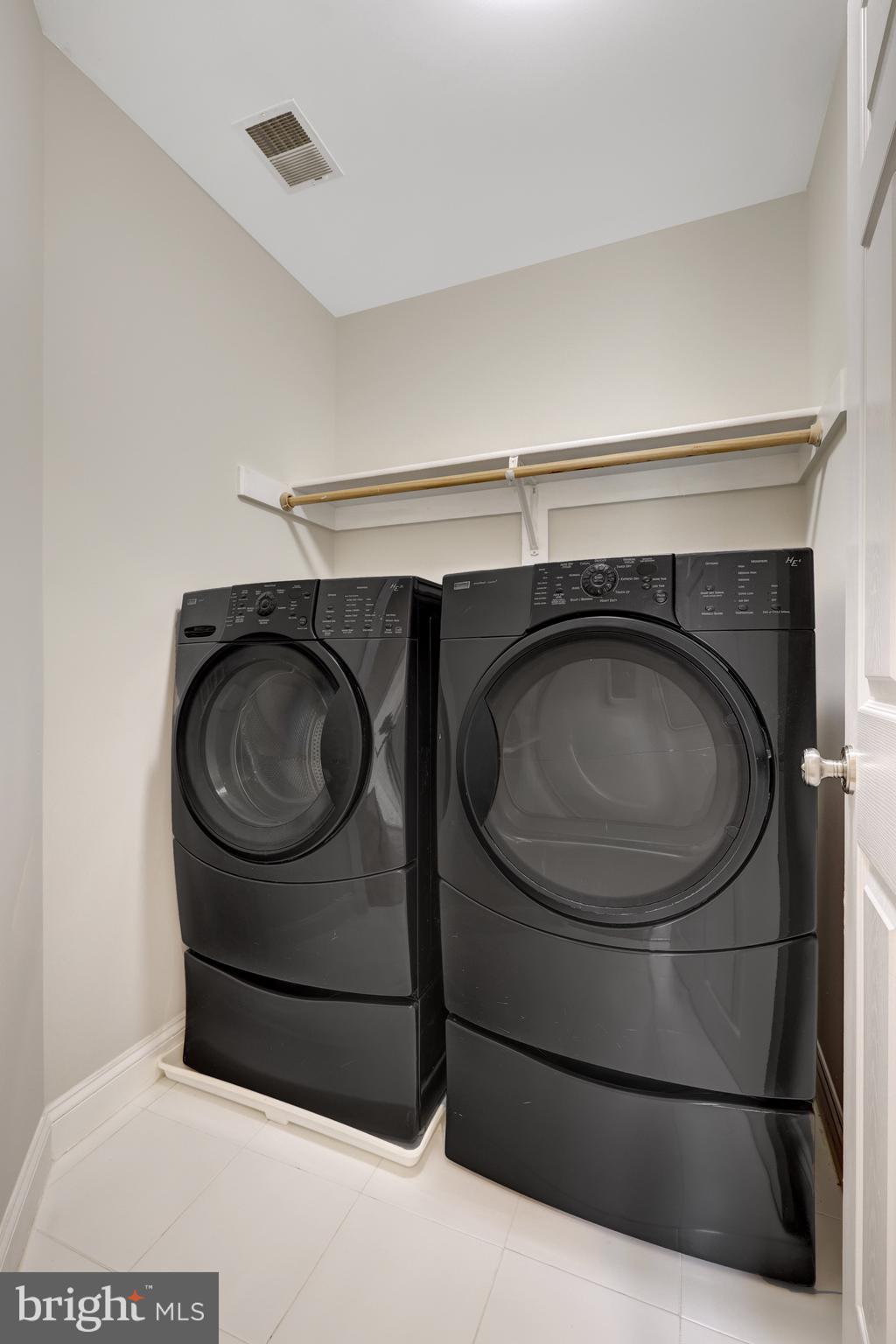 1519 Pathfinder Lane McLean, VA 22101 - Photo 37 of 54 a utility room with dryer and washer