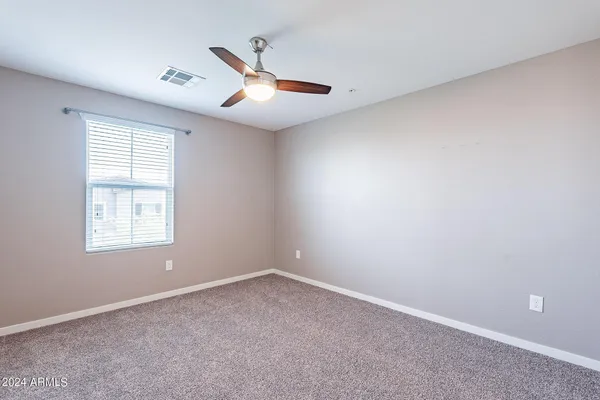 $1,900 | 2334 East Huntington Drive, Phoenix, AZ 85040