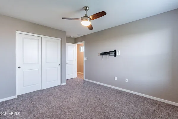 $1,900 | 2334 East Huntington Drive, Phoenix, AZ 85040