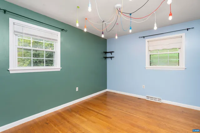 $324,000 | 814 North Coalter Street, Staunton, VA 24401