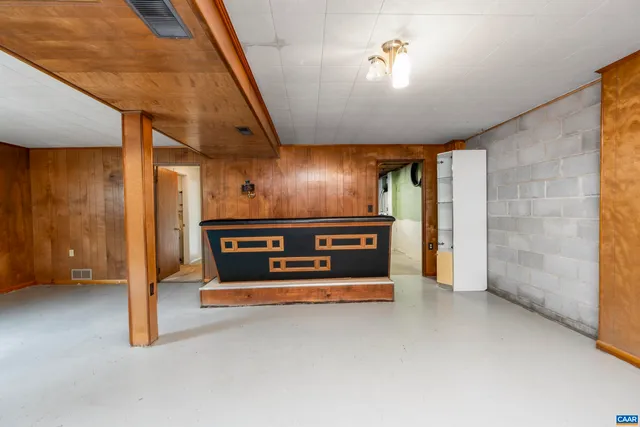 $324,000 | 814 North Coalter Street, Staunton, VA 24401