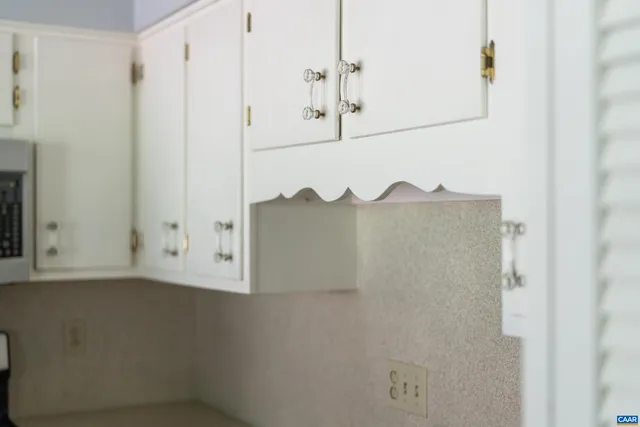 $324,000 | 814 North Coalter Street, Staunton, VA 24401