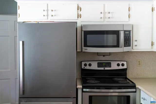 $324,000 | 814 North Coalter Street, Staunton, VA 24401