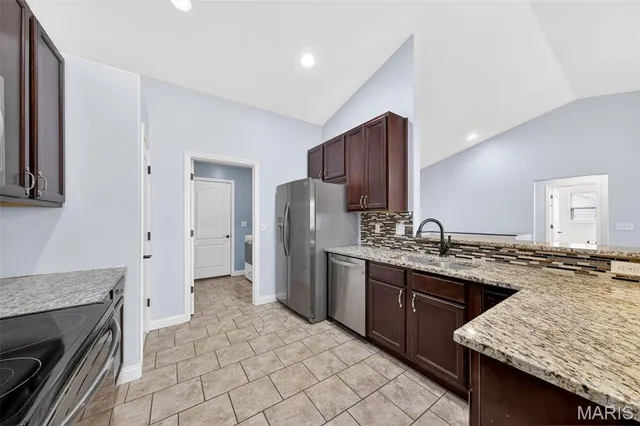 $390,000 | 178 Shadow Pointe Drive, Wentzville, MO 63385