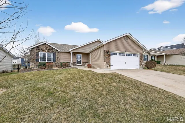 $390,000 | 178 Shadow Pointe Drive, Wentzville, MO 63385