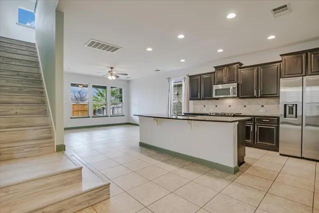 $2,600 | 10020 Wading Pool Path, Austin, TX 78748