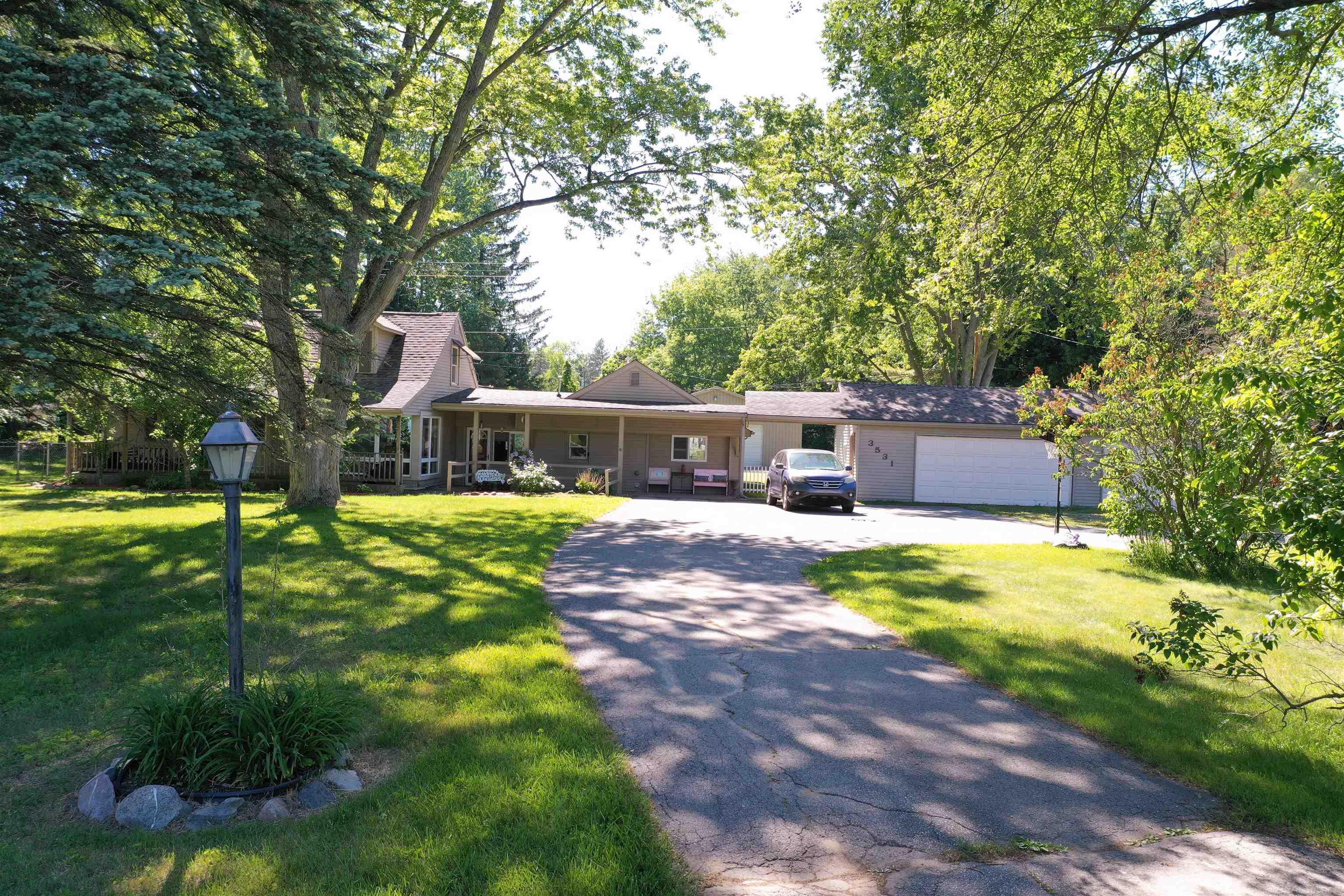 3531 State Road Fort Gratiot, MI 48059 - Photo 2 of 32