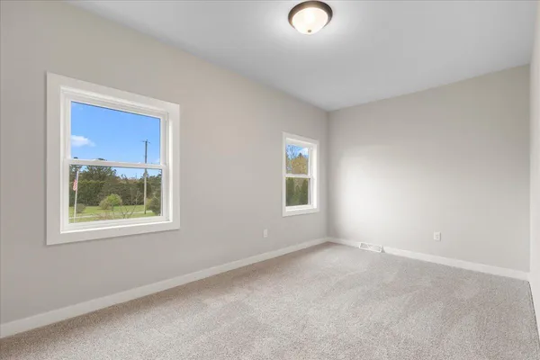 $524,900 | 2185 East Newark Drive, Trenton, WI 53090