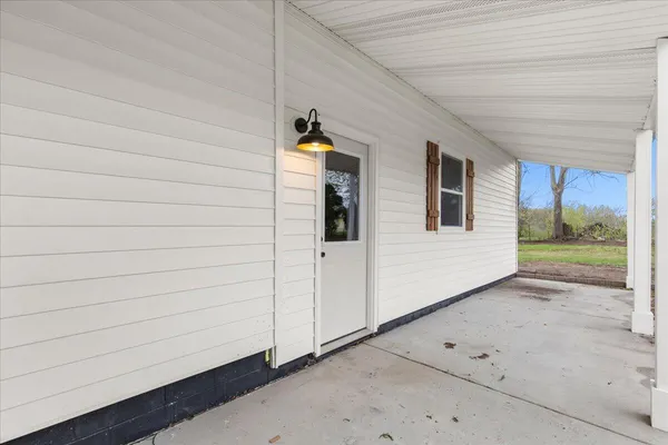 $524,900 | 2185 East Newark Drive, Trenton, WI 53090