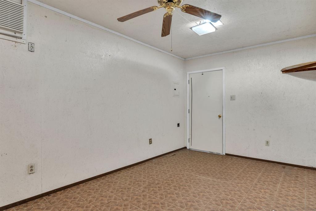 501 Samuel Street Marshall, TX 75672 - Photo 36 of 40