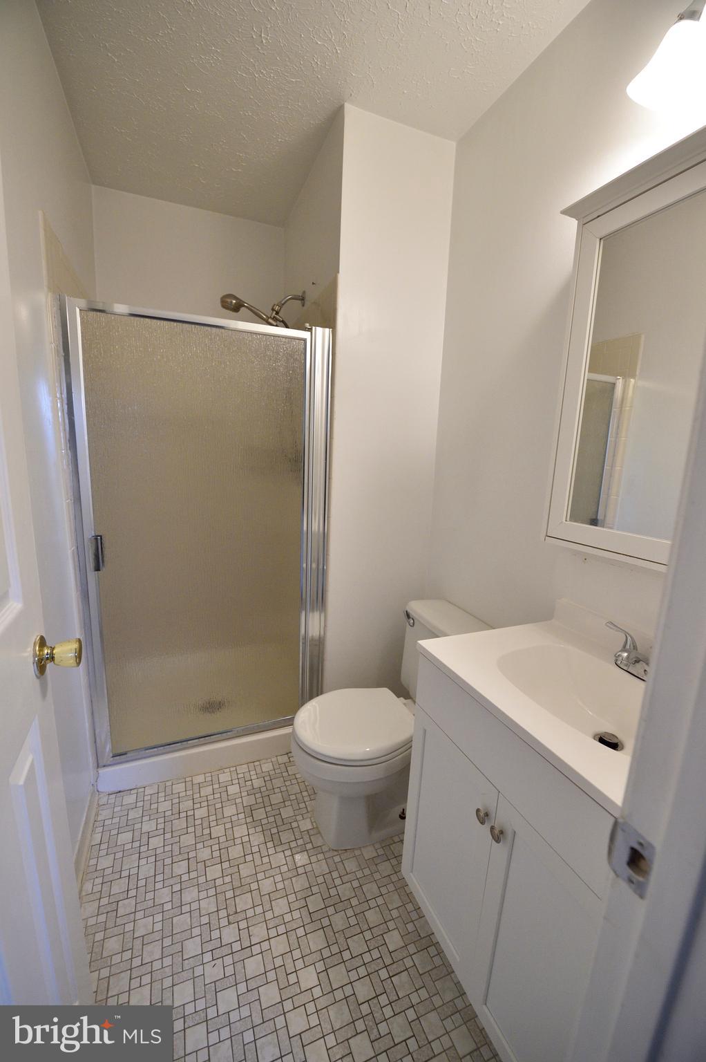 19 Powder View Court Baltimore, MD 21236 - Photo 24 of 35 Master Bath