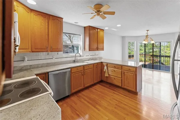 $435,000 | 121 Somerset Drive, Glen Carbon, IL 62034