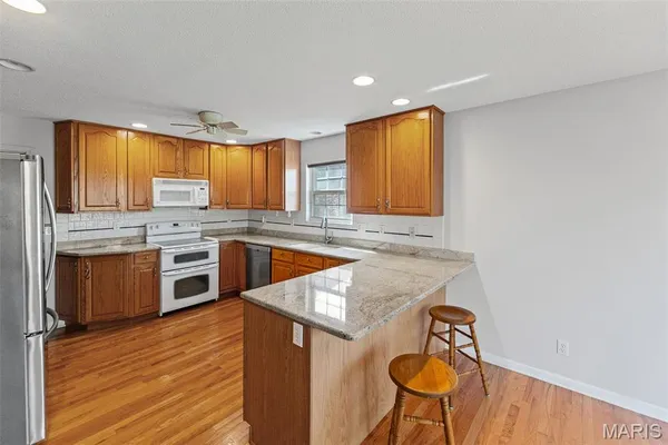 $435,000 | 121 Somerset Drive, Glen Carbon, IL 62034
